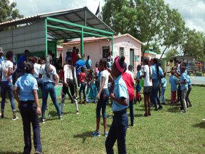 Dominikanische Kinderhilfe HDT130