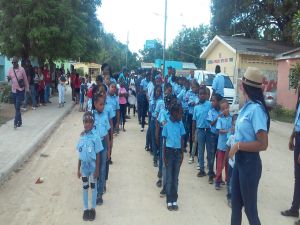 Dominikanische Kinderhilfe HDT133